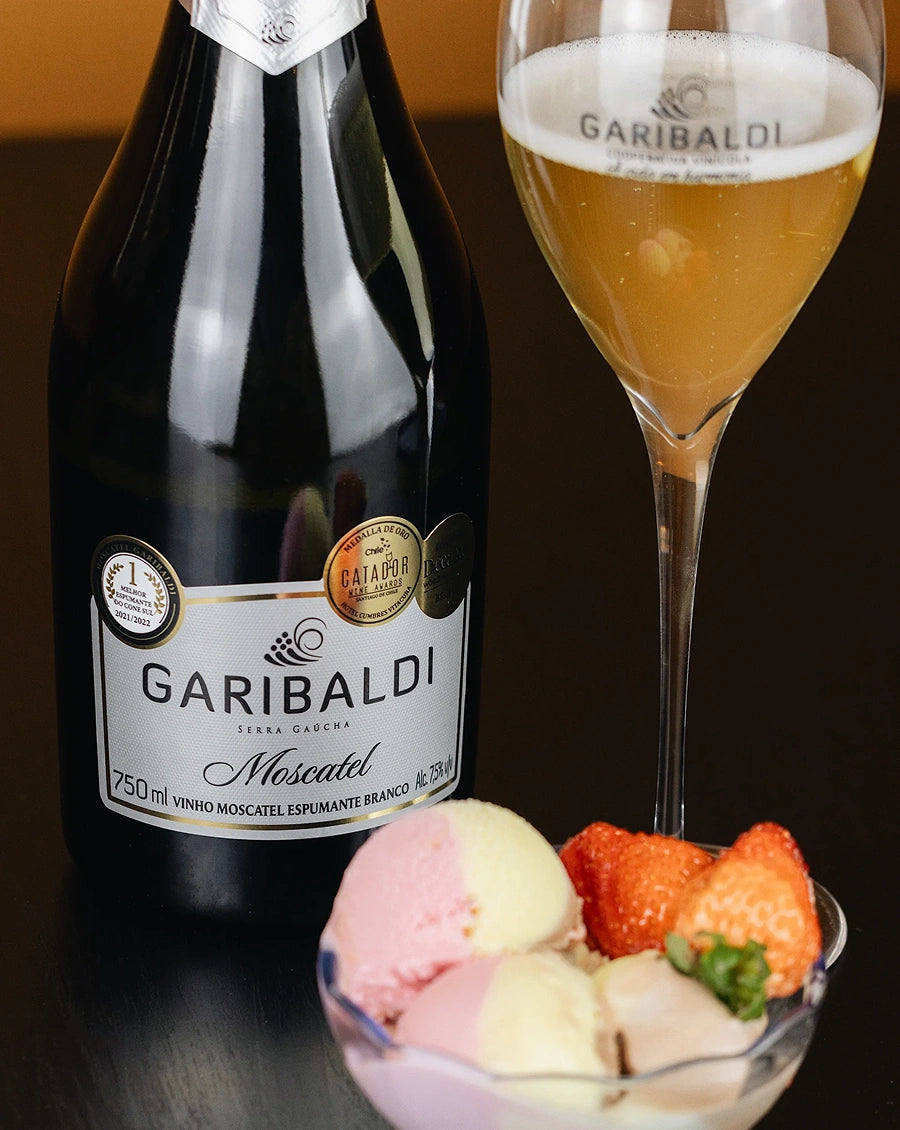 ESPUMANTE GARIBALDI MOSCATEL BRANCO